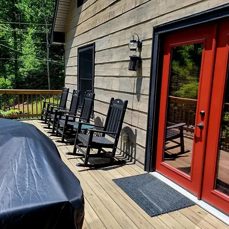 Lil Cabin In The Cove! Mtn Views, Theater, Hot Tub, Games, King Beds, Prime Location! Sevierville Exterior photo